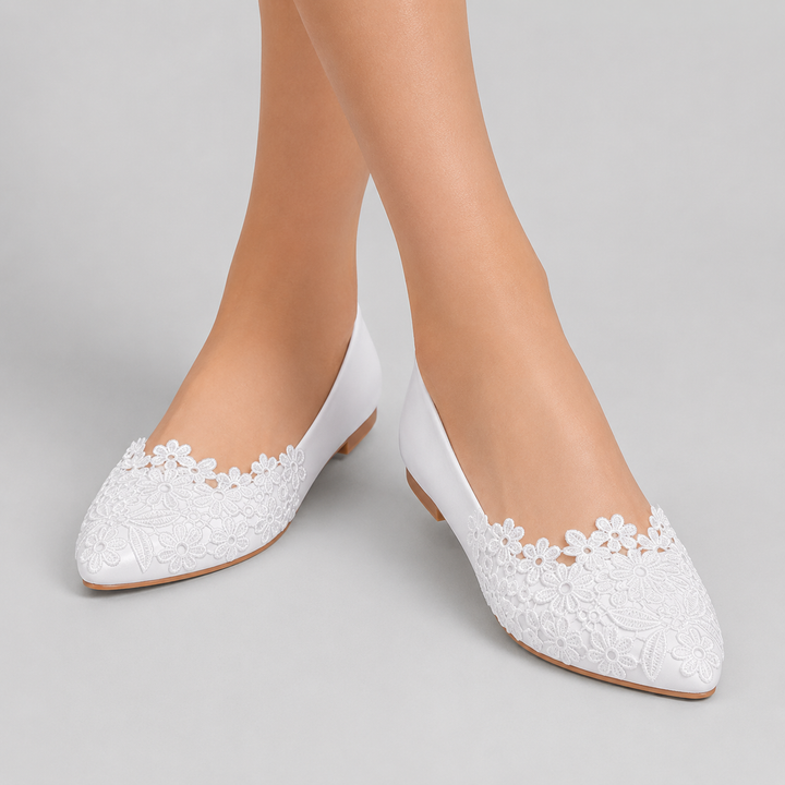 Liana | White Lace Pointed-Toe Ballet Flats