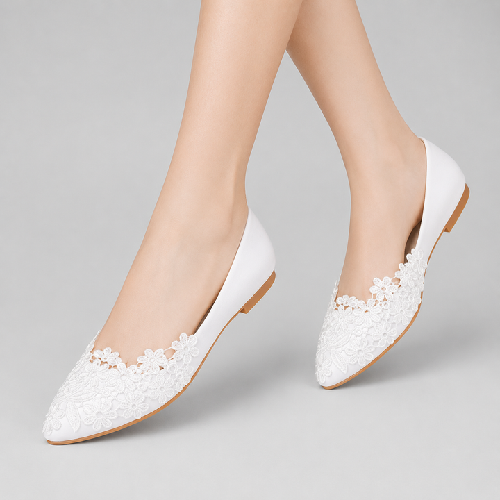Liana | White Lace Pointed-Toe Ballet Flats