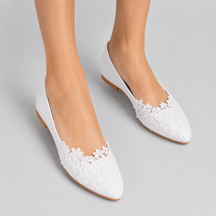 Liana | White Lace Pointed-Toe Ballet Flats