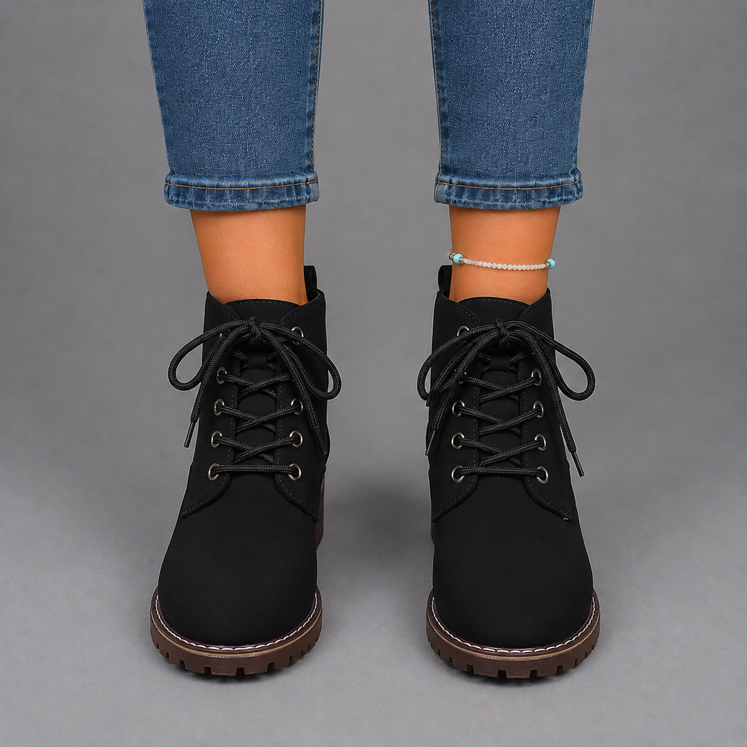 Lola | Lace-Up Ankle Winter Boots
