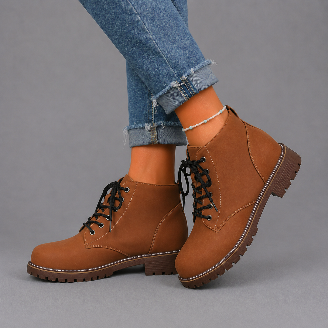 Lola | Lace-Up Ankle Winter Boots