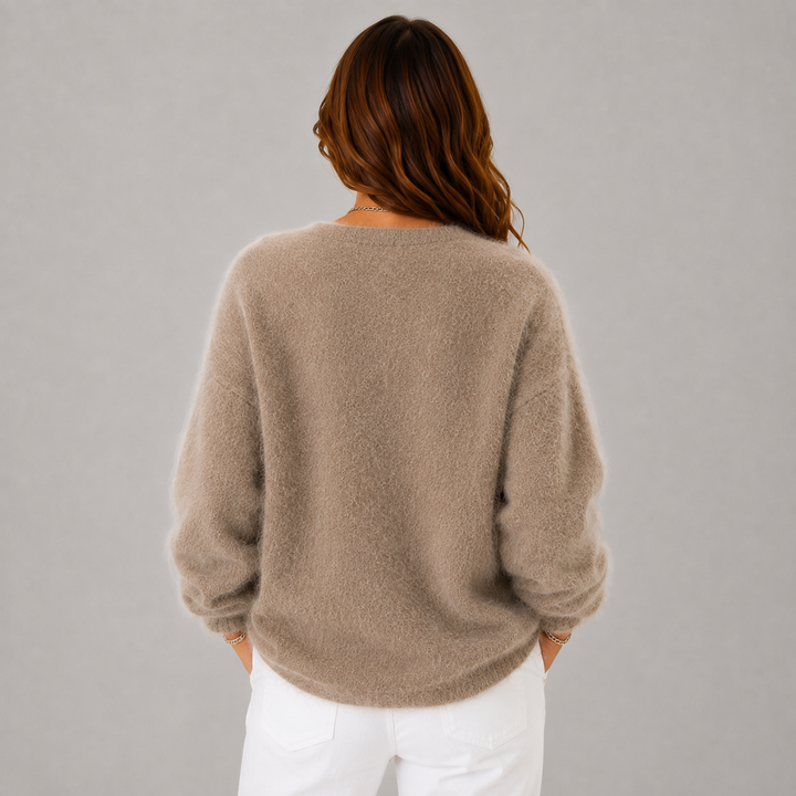 Sophie | Soft V-Neck Button-Up Knitted Sweater