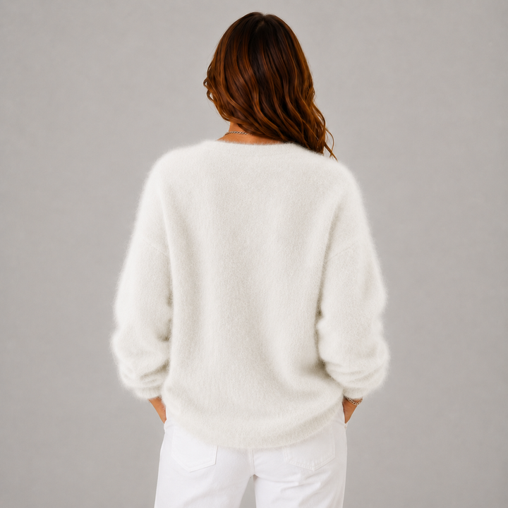 Sophie | Soft V-Neck Button-Up Knitted Sweater