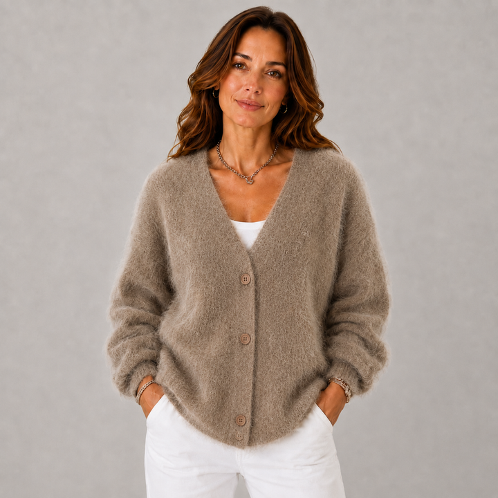 Sophie | Soft V-Neck Button-Up Knitted Sweater