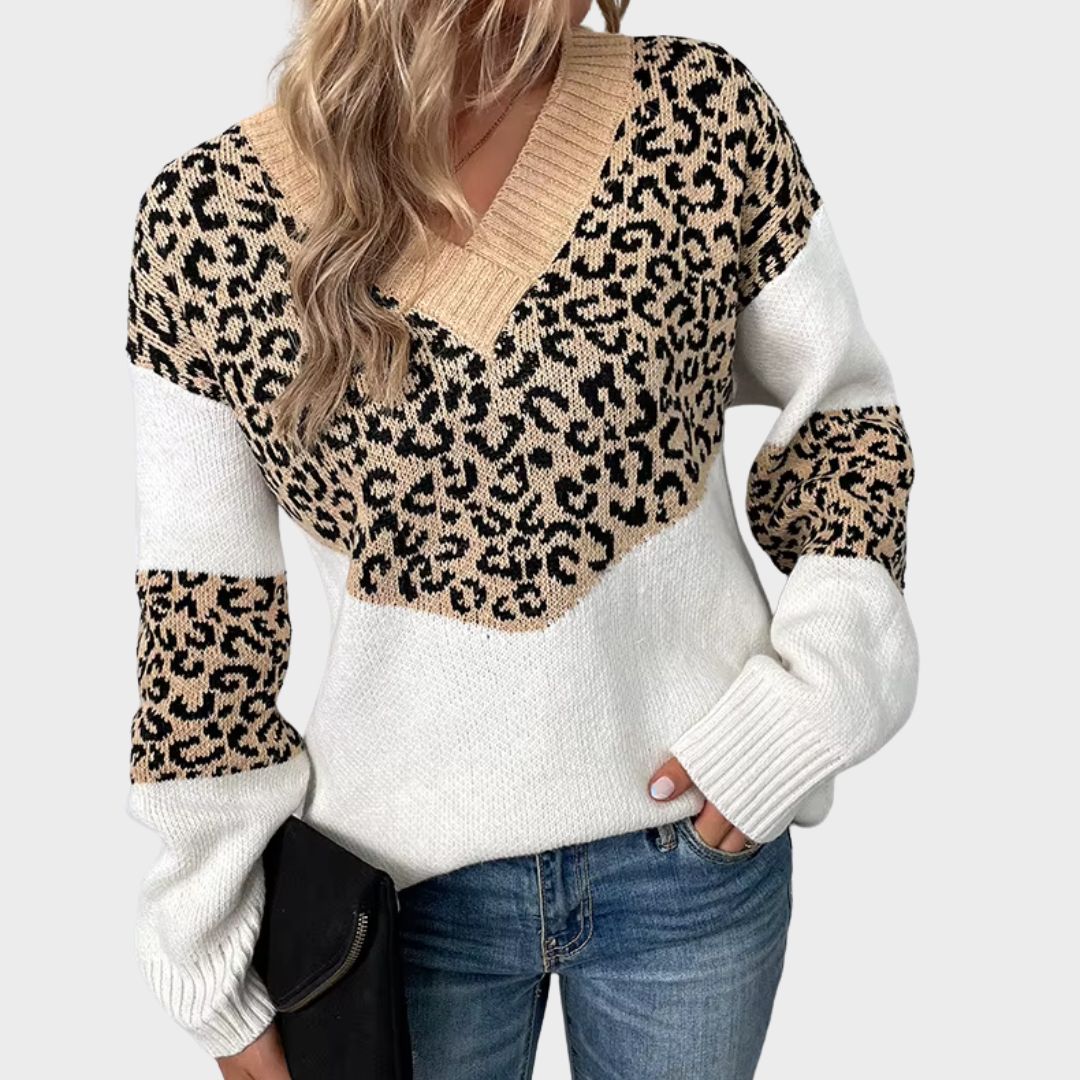 Sara | V-Neck Leopard Print Soft Knit Sweater