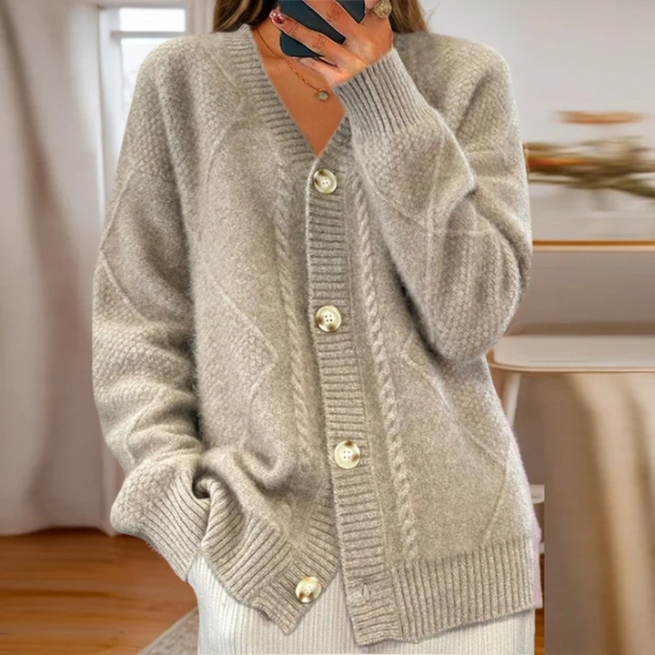 Charlie | Cable Knit with Long Sleeves Cardigan