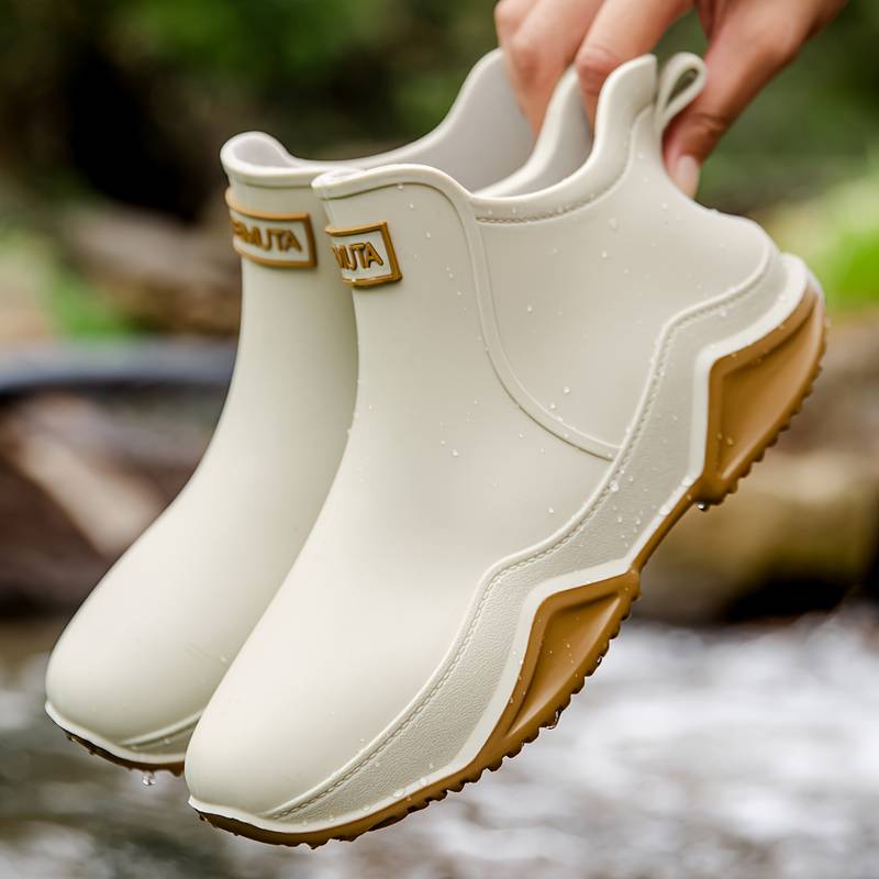 Key | Slip-On Entry Chunky Grip Outsole Waterproof Winter Boots