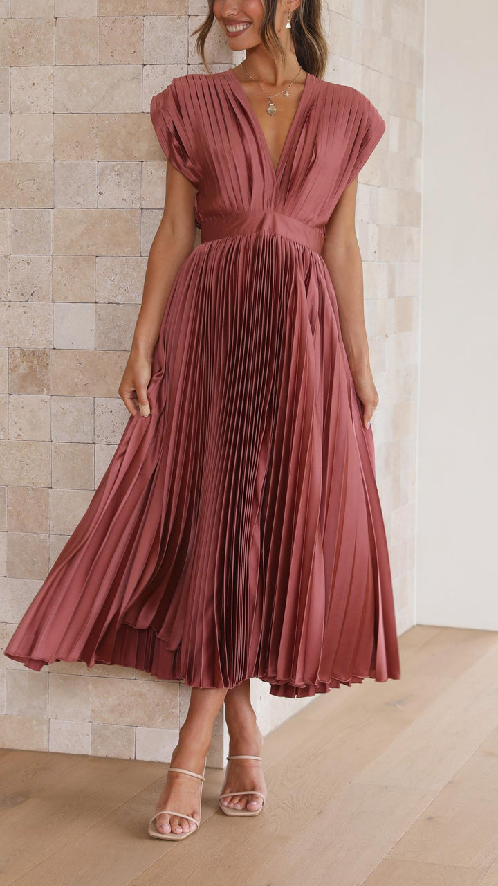 Kaitlyn | Wedding Guest V-Neck Midi Dress