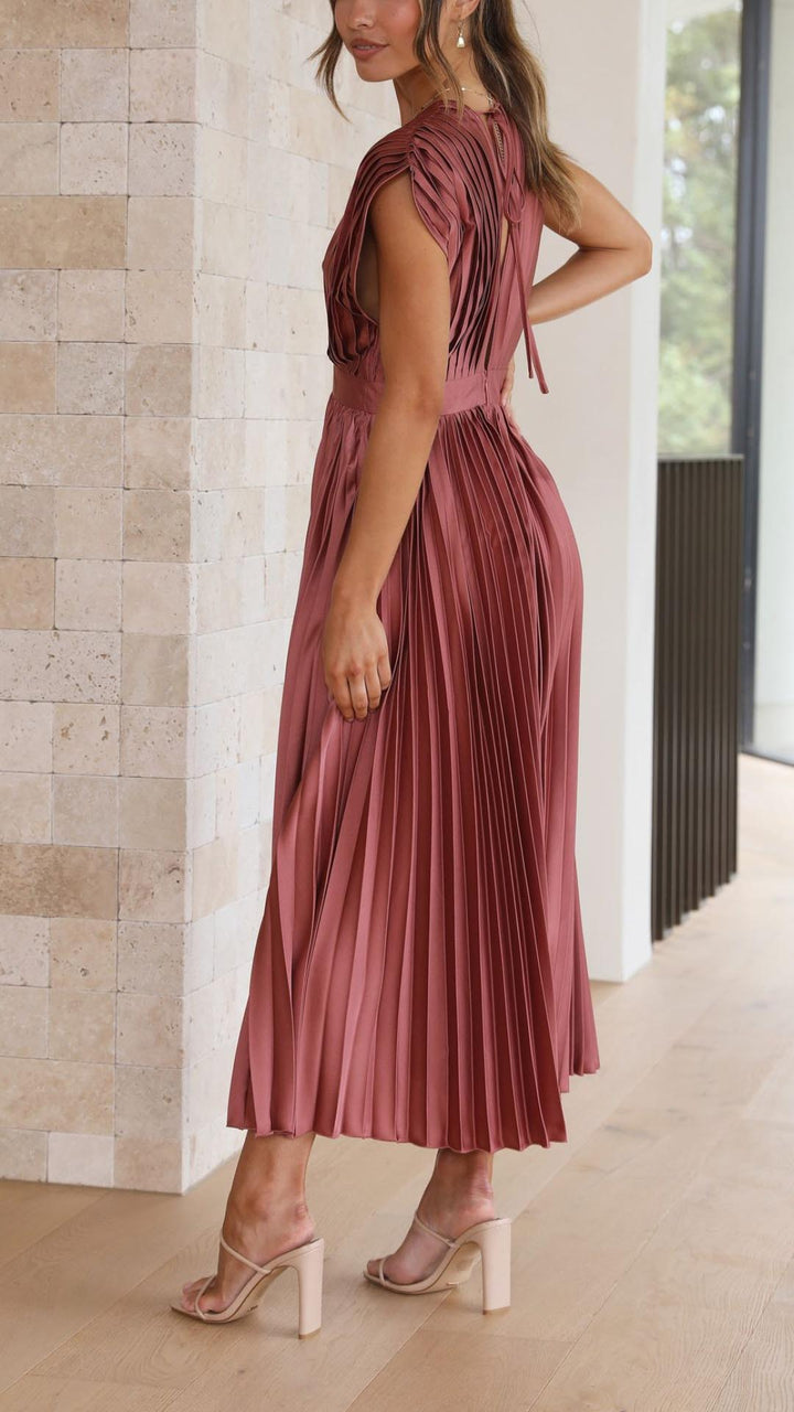 Kaitlyn | Wedding Guest V-Neck Midi Dress