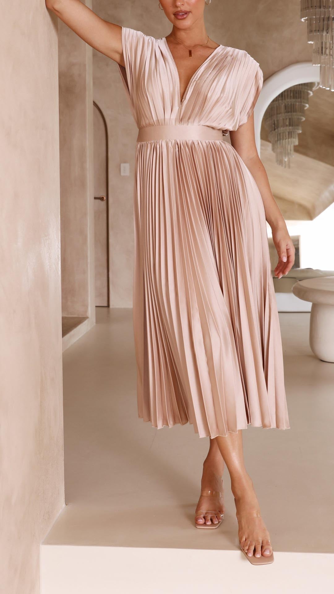Kaitlyn | Wedding Guest V-Neck Midi Dress