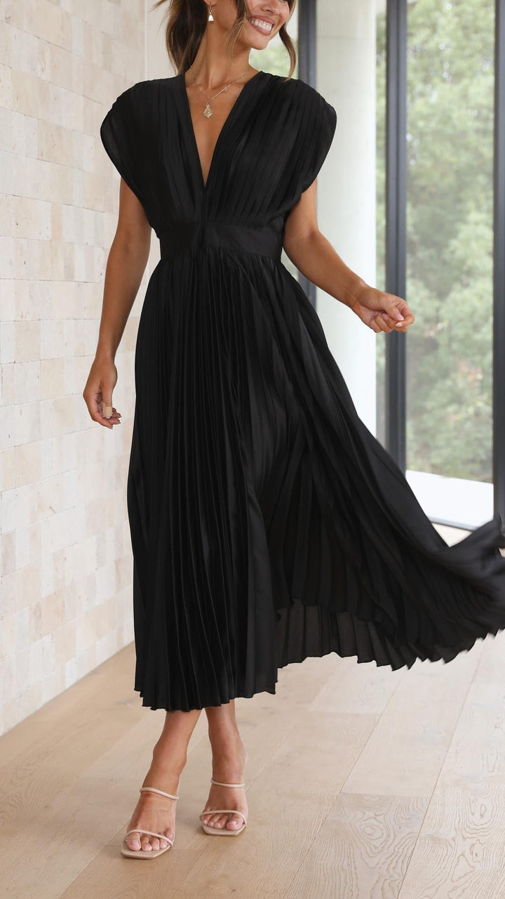 Kaitlyn | Wedding Guest V-Neck Midi Dress